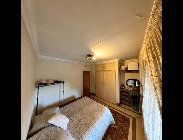 4 BEDROOM HOUSE FOR SALE IN NORKEM PARK